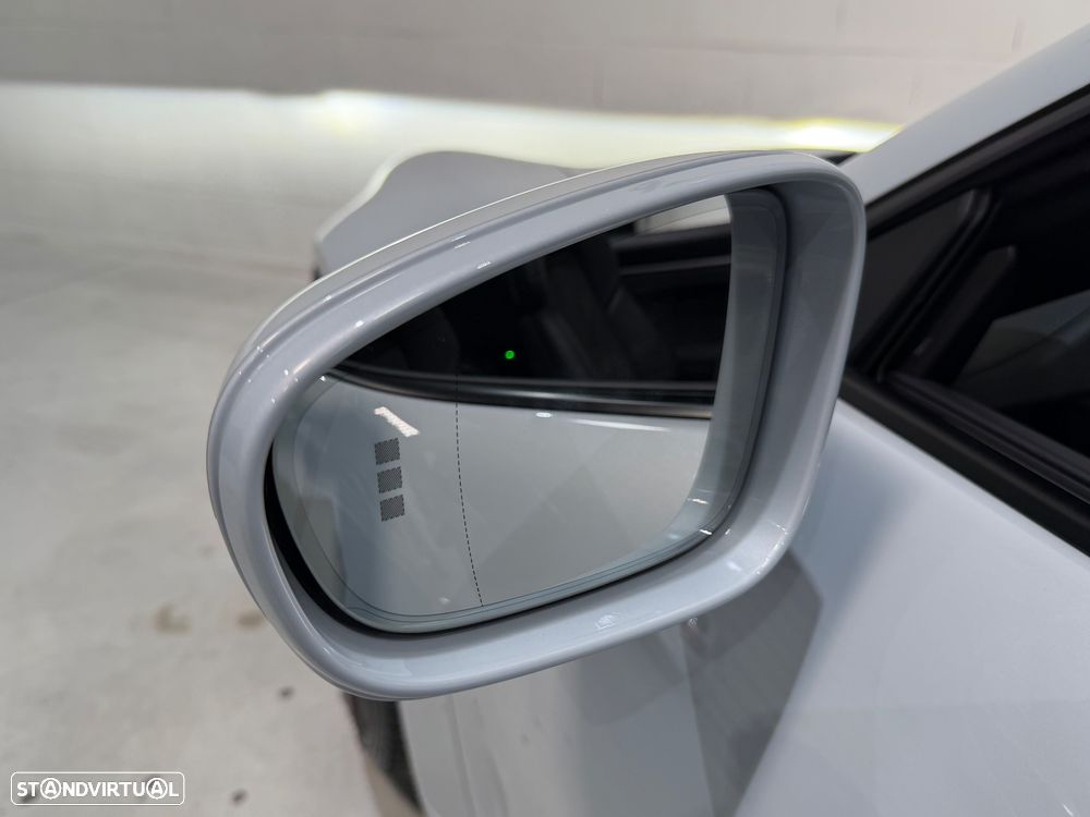 Porsche 911 (992) Targa 4 GTS PDK - 32