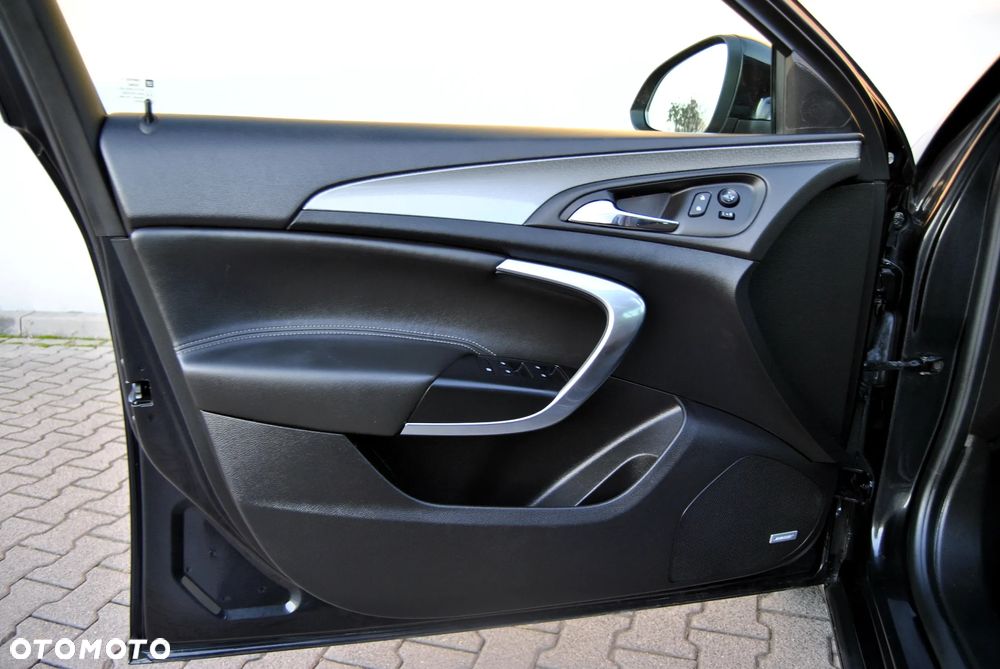 Opel Insignia 2.0 Bi Turbo CDTI Sports Tour Innovation - 16