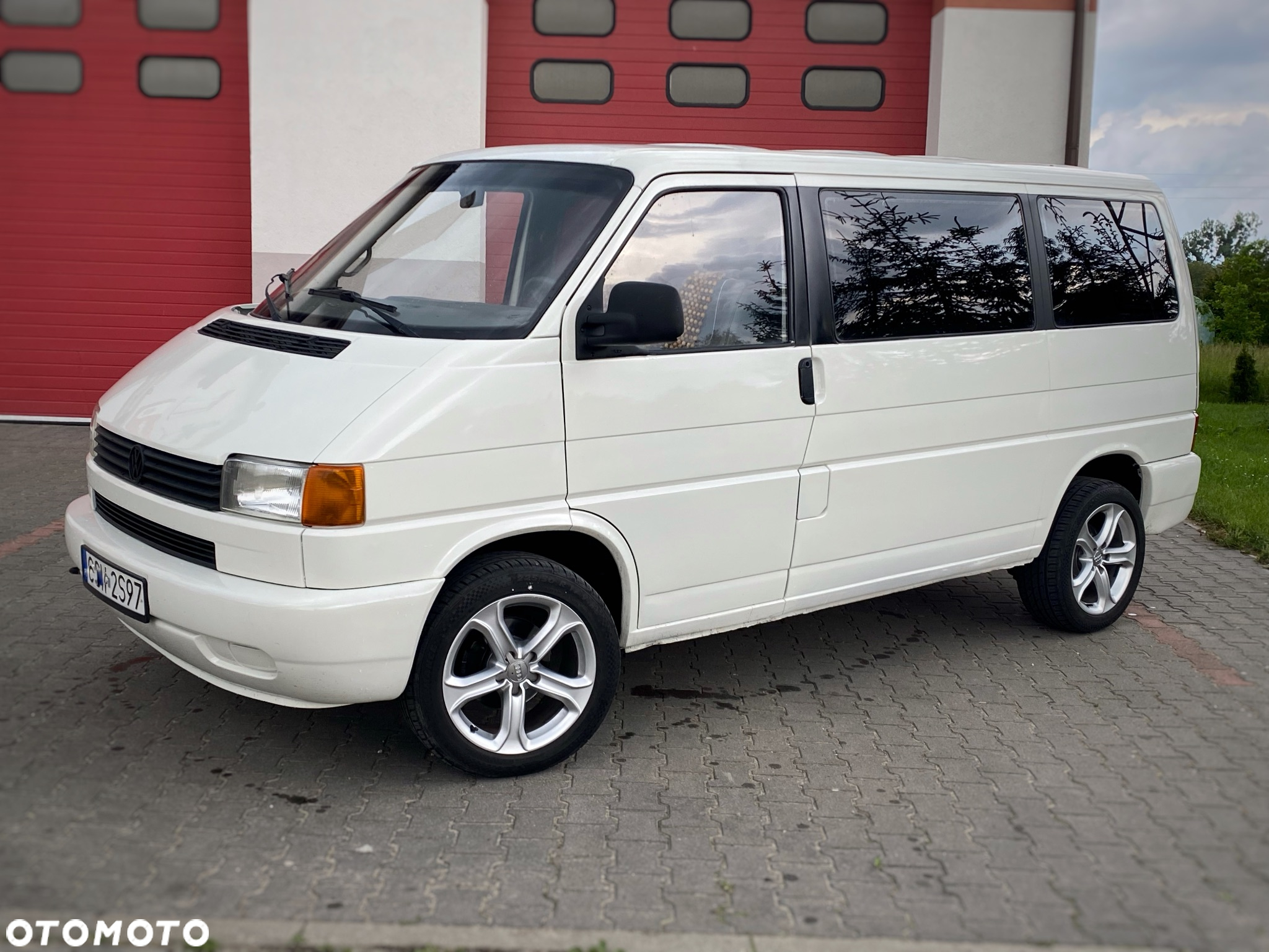Volkswagen Transporter - 13