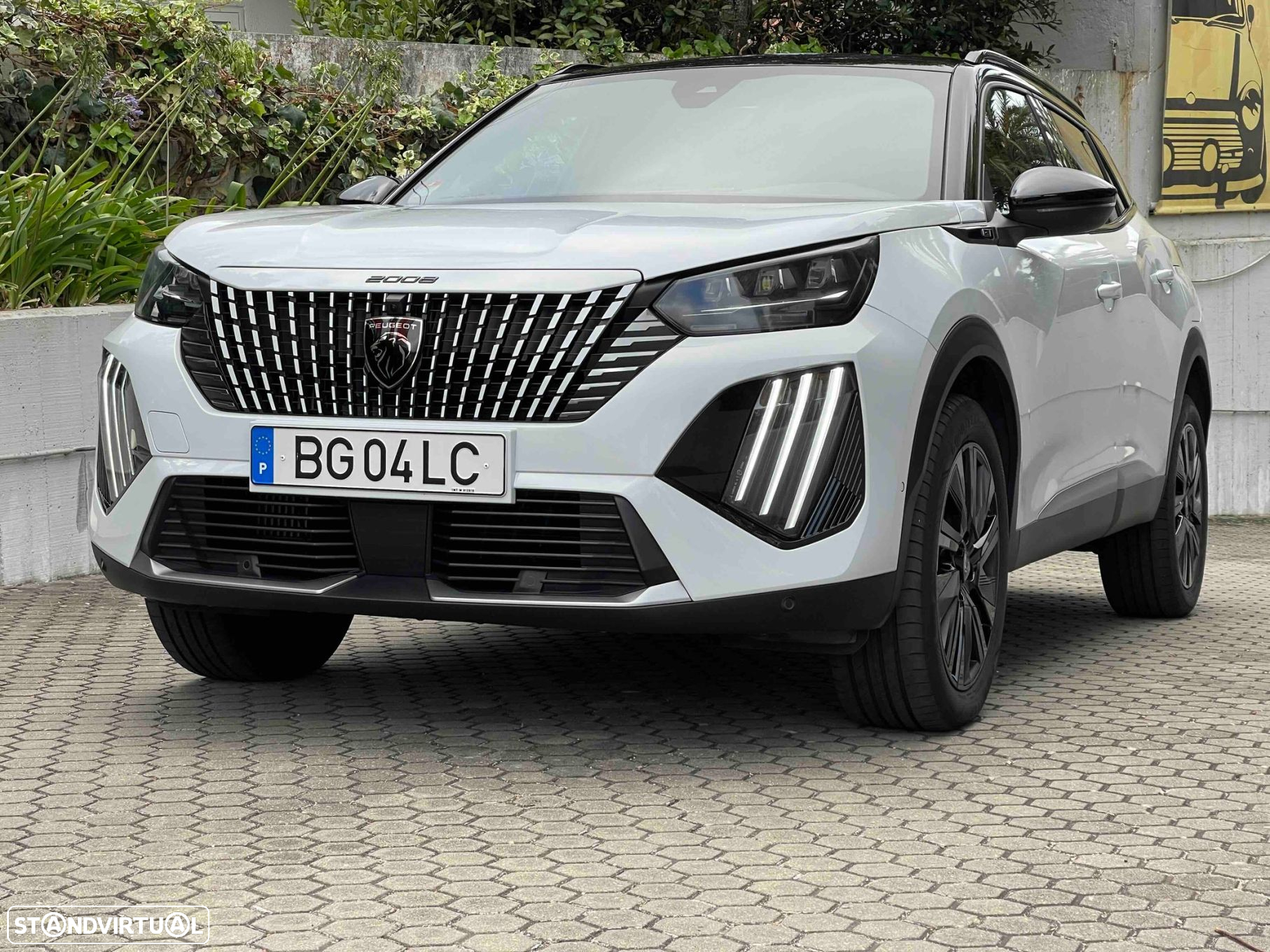 Peugeot 2008 1.2 PureTech GT EAT8 - 18