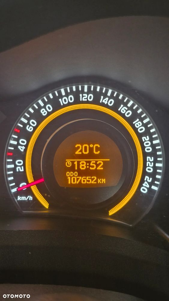 Toyota Auris - 8