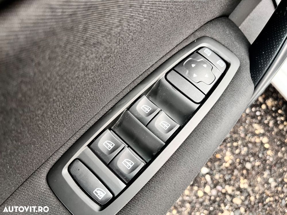 Renault Megane Energy dCi Zen - 21