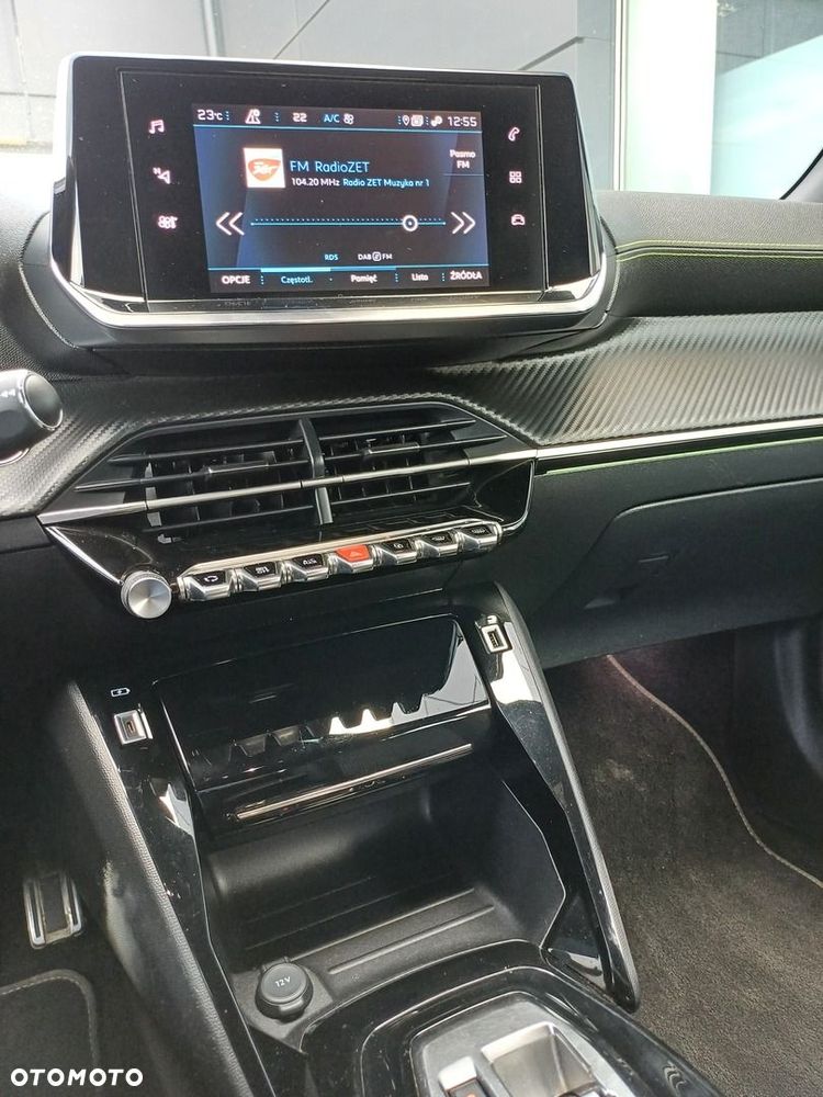 Peugeot 2008 1.2 PureTech GT S&S EAT8 - 22