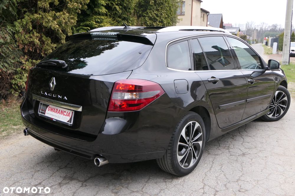 Renault Laguna dCi 150 FAP Bose - 11