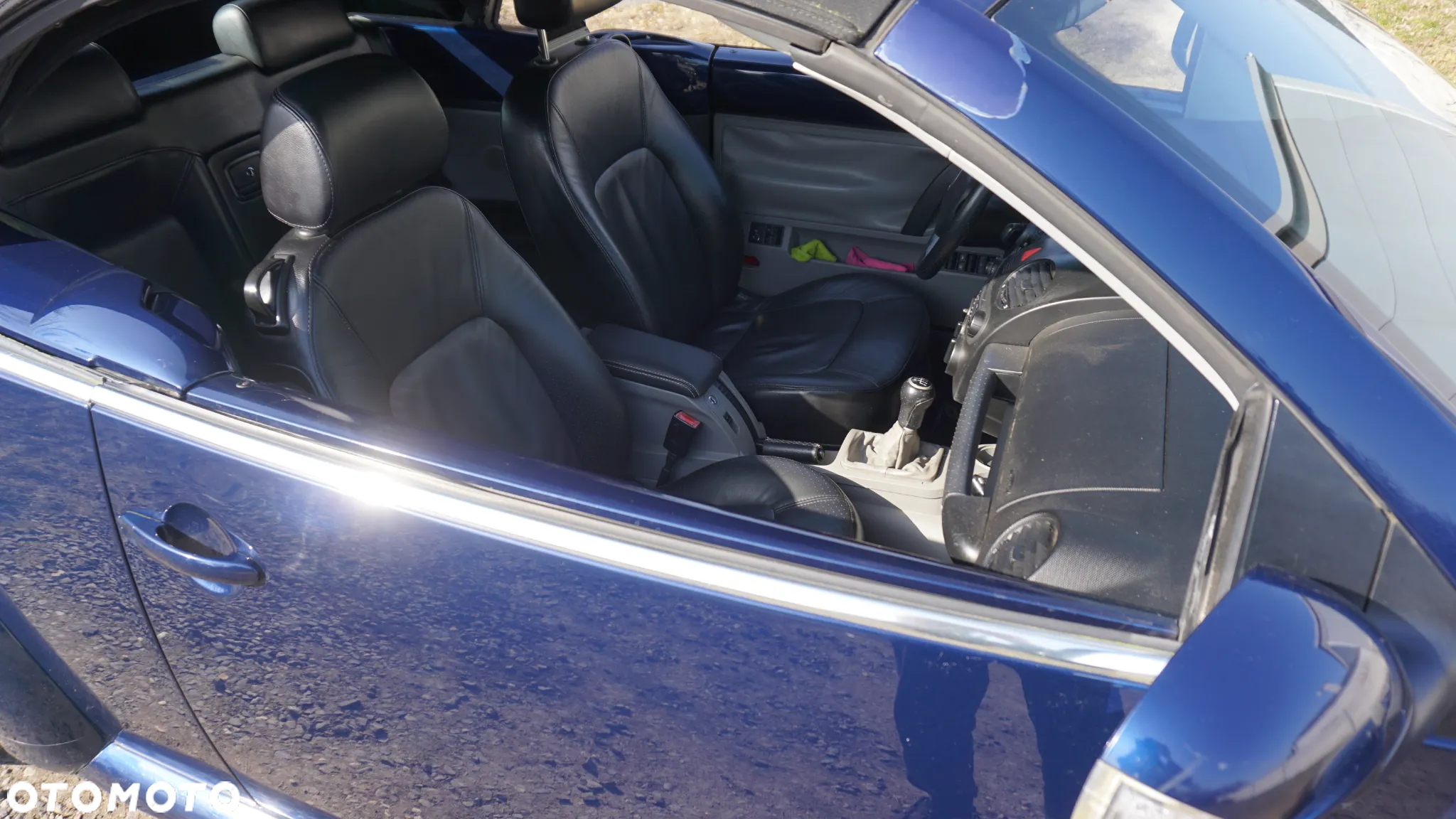 Volkswagen New Beetle 1.6 - 10