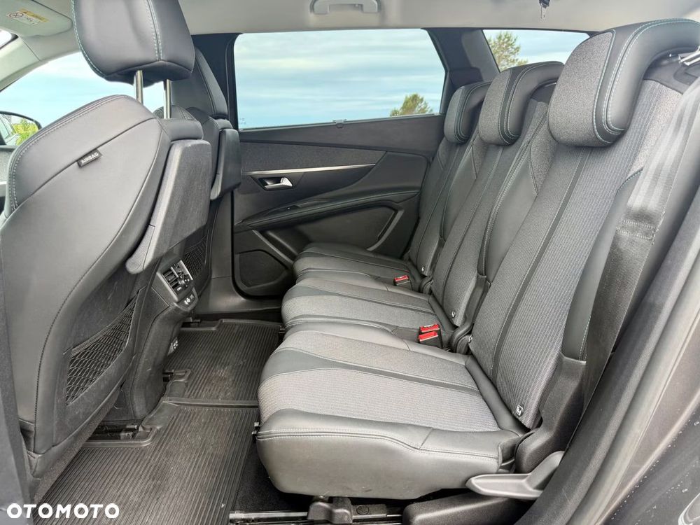 Peugeot 5008 BlueHDi 130 EAT8 Allure - 14