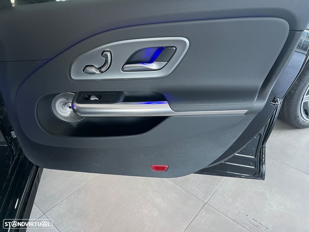 Mercedes-Benz CLA 250+ EQ - 22