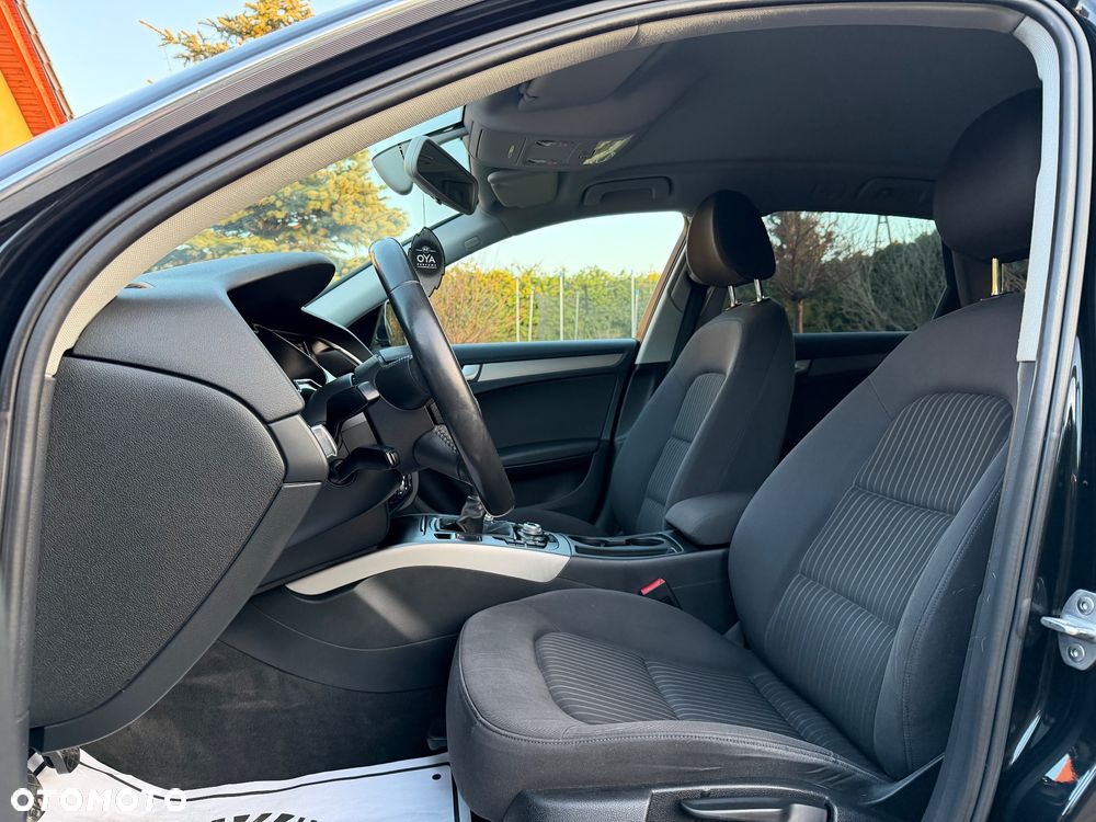 Audi A4 Avant 2.0 TDI DPF Ambition - 32