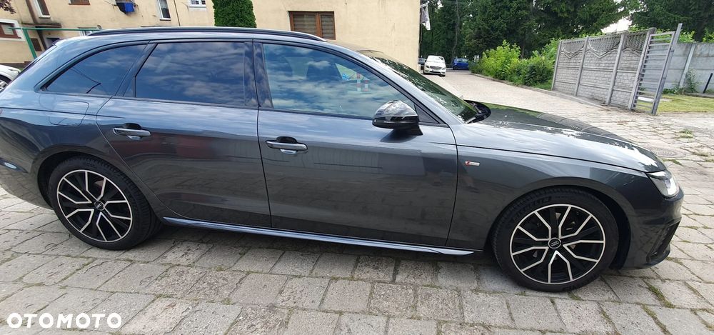 Audi A4 Avant 35 TDI S tronic S line - 28