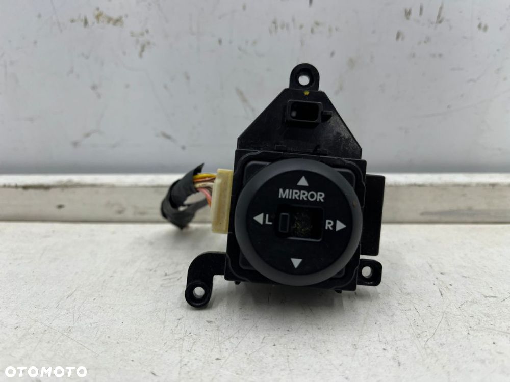 Przełącznik Hyundai i30 I FD 07-12r. przycisk sterowanie lusterek - 2
