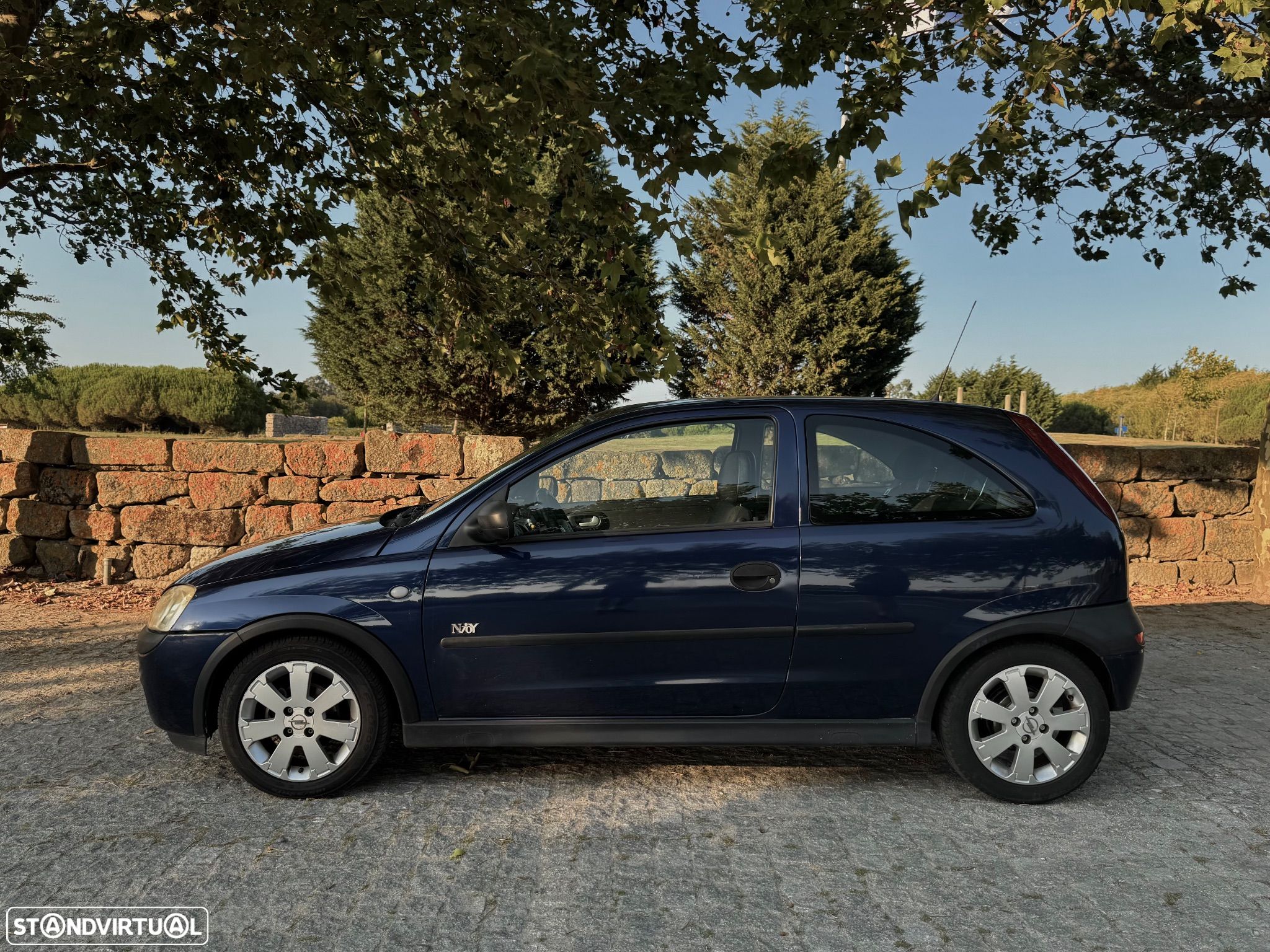 Opel Corsa 1.2 16V N-Joy - 1