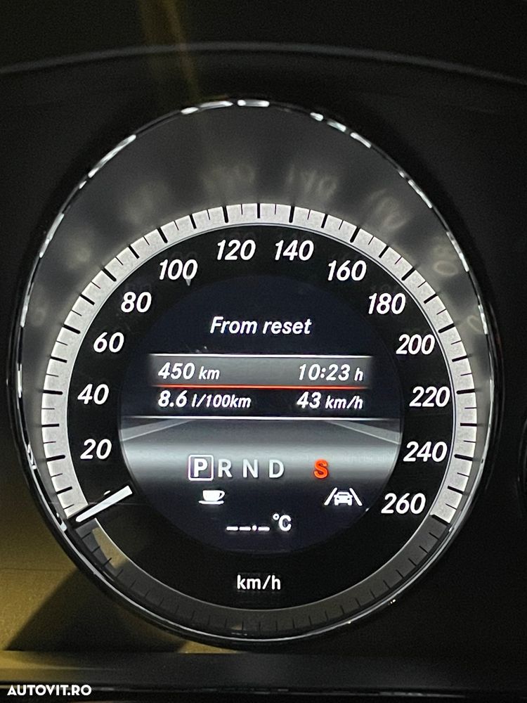 Mercedes-Benz E - 15