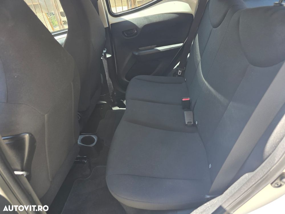 Toyota Aygo 1.0 X - 4