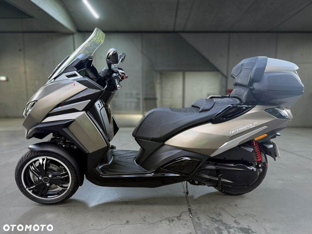 Peugeot Metropolis - 4