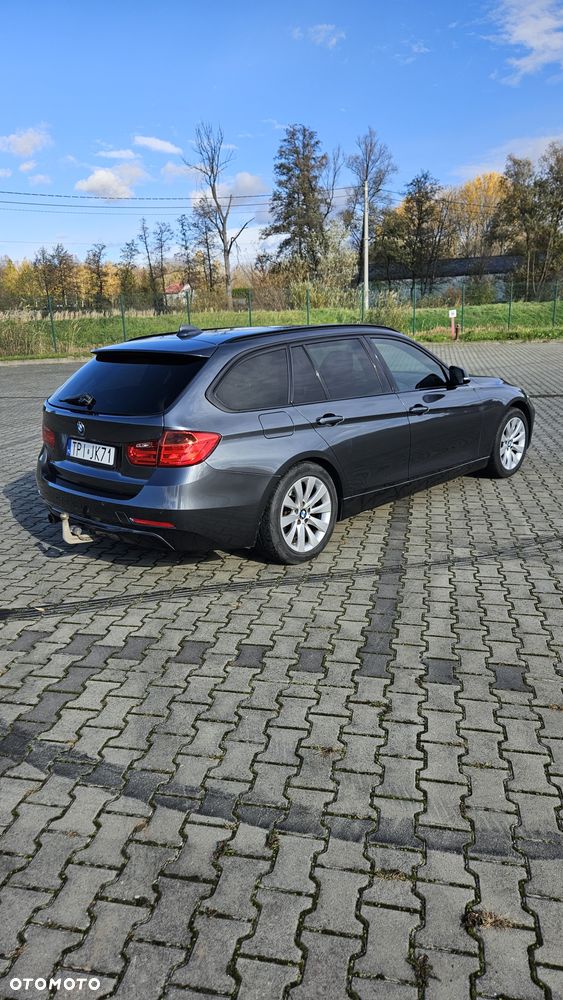 BMW Seria 3 320d DPF Cabrio - 3