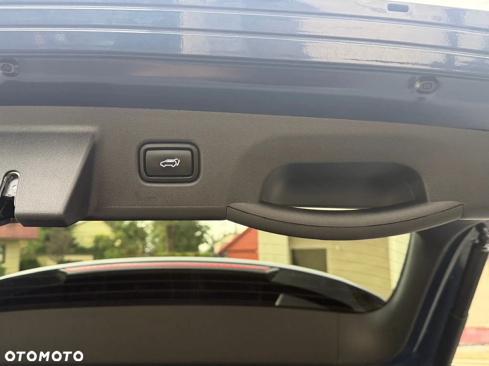 Hyundai Tucson 1.6 T-GDi HEV Executive 4WD - 17