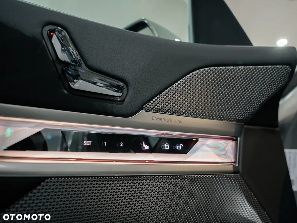 BMW Seria 7 - 14