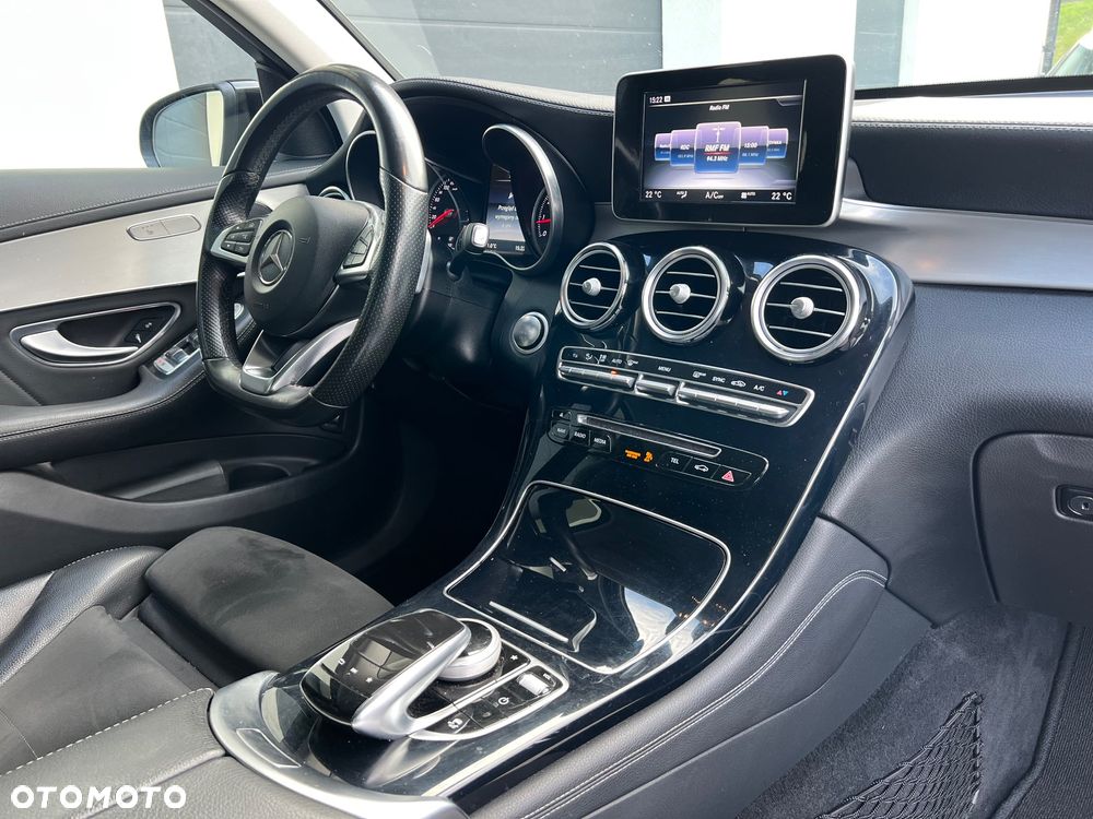 Mercedes-Benz GLC Coupe 250 4-Matic - 25