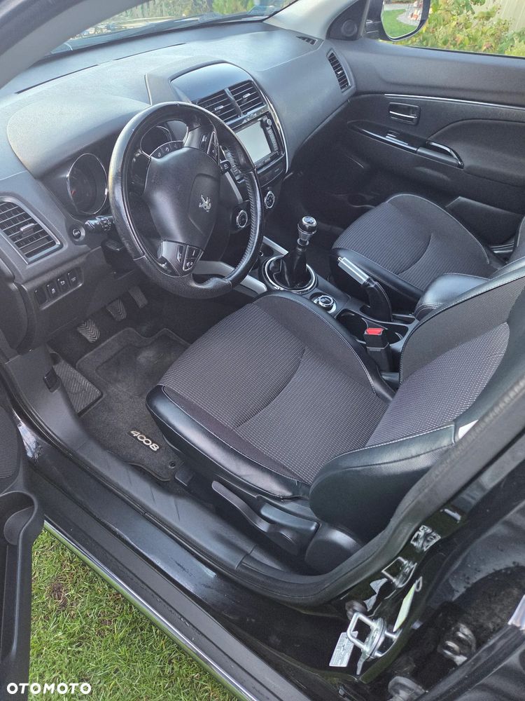 Peugeot 4008 - 21