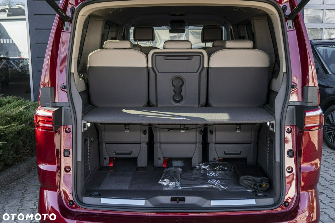 Volkswagen Multivan - 10