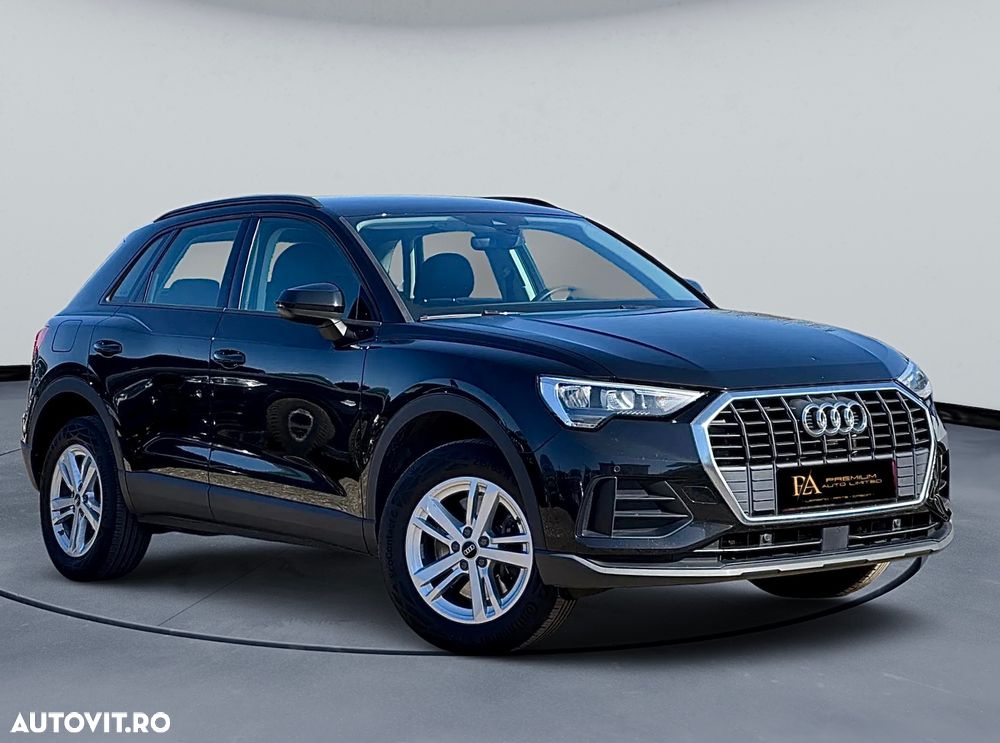 Audi Q3 45 TFSIe S tronic - 1