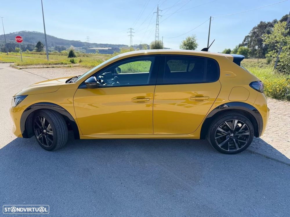 Peugeot 208 PureTech 130 EAT8 GT Pack - 4