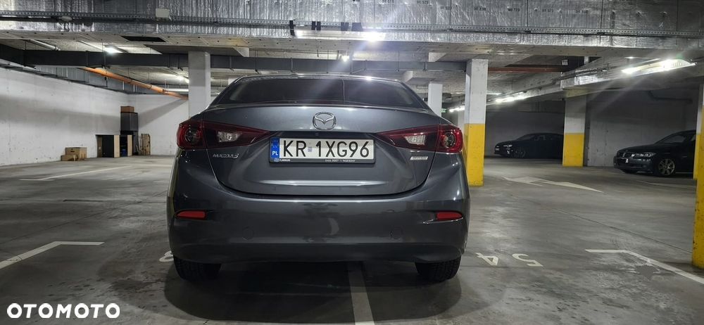 Mazda 3 - 8