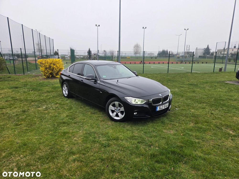 BMW Seria 3 320d Blue Performance Luxury Line - 12