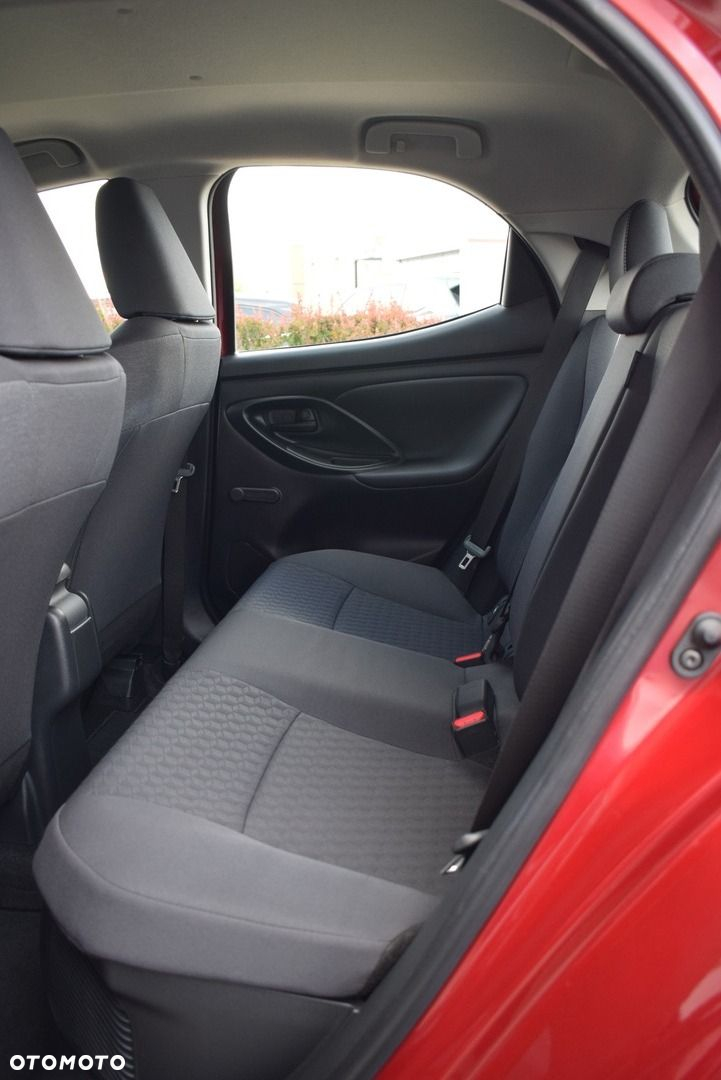 Toyota Yaris - 14