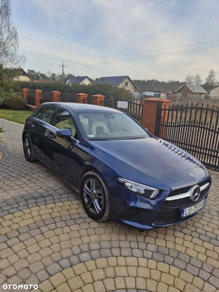 Mercedes-Benz Klasa A 200 Style 7G-DCT - 3