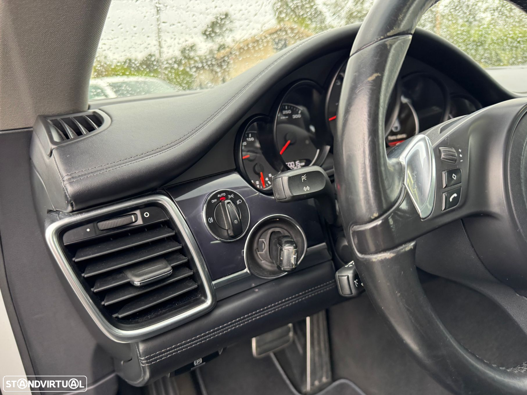 Porsche Panamera Platinum Edition - 25