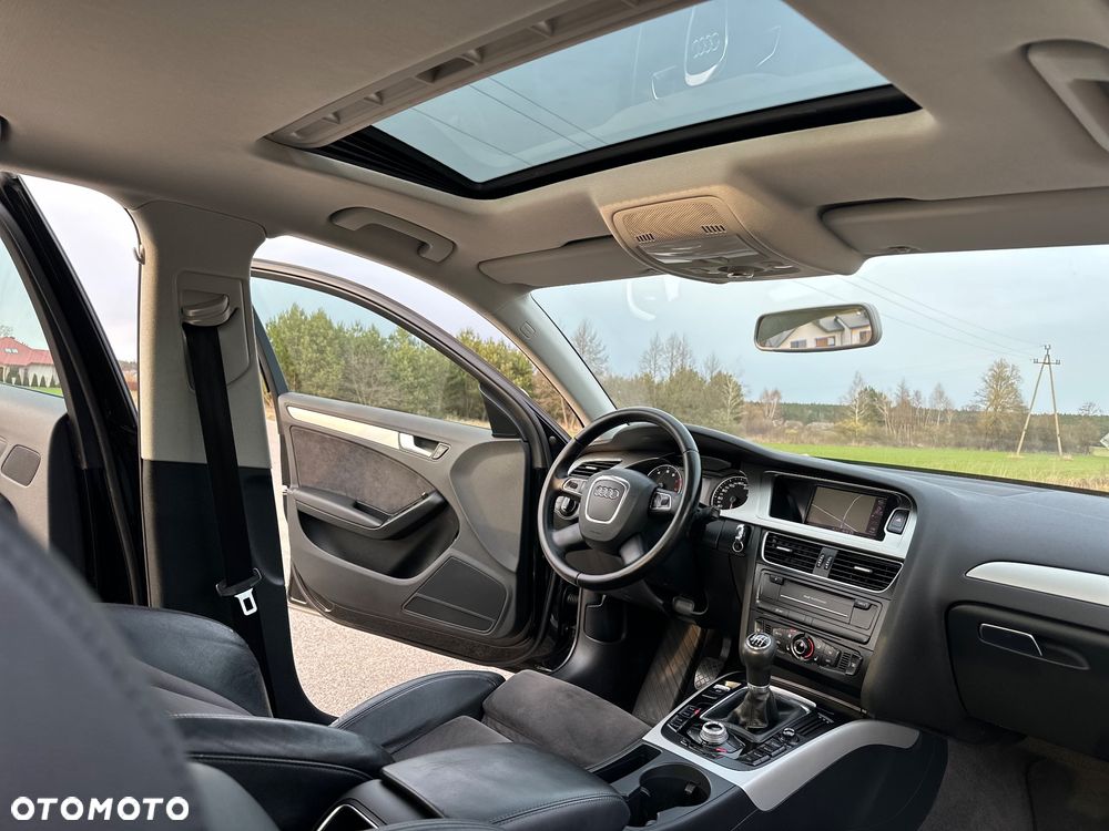 Audi A4 Limousine - 34