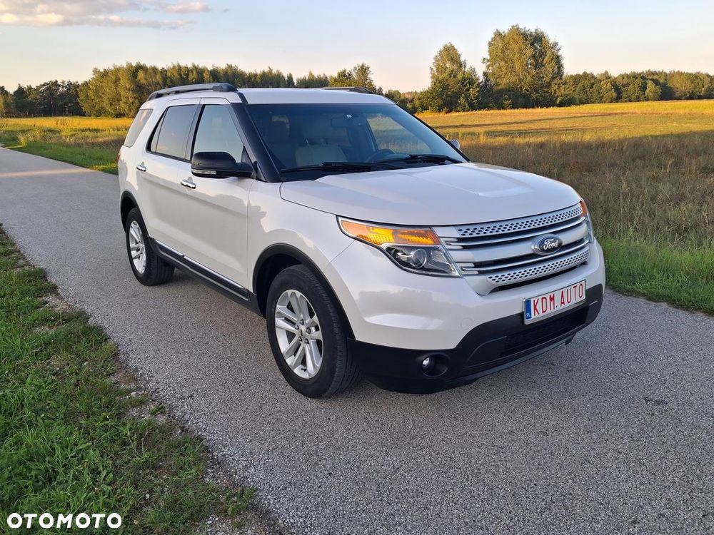 Ford Explorer - 16
