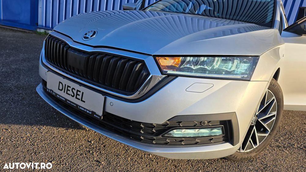 Skoda Octavia 2.0 TDI DSG Style - 40