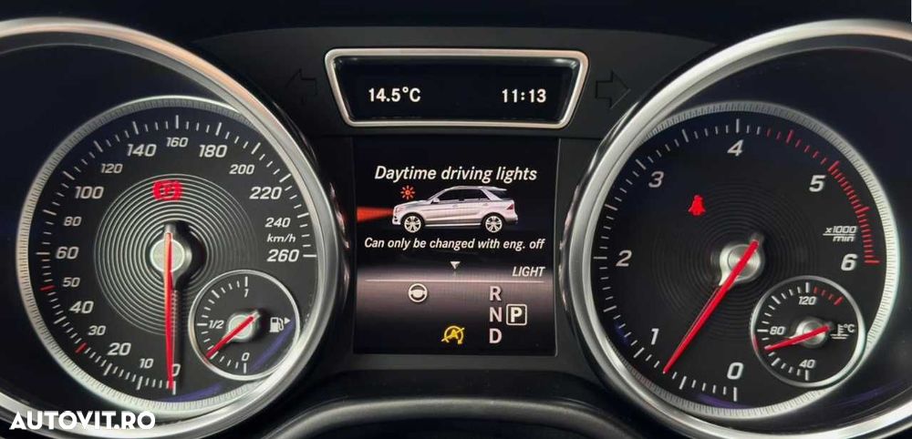 Mercedes-Benz GLE 250 d 4MATIC - 32