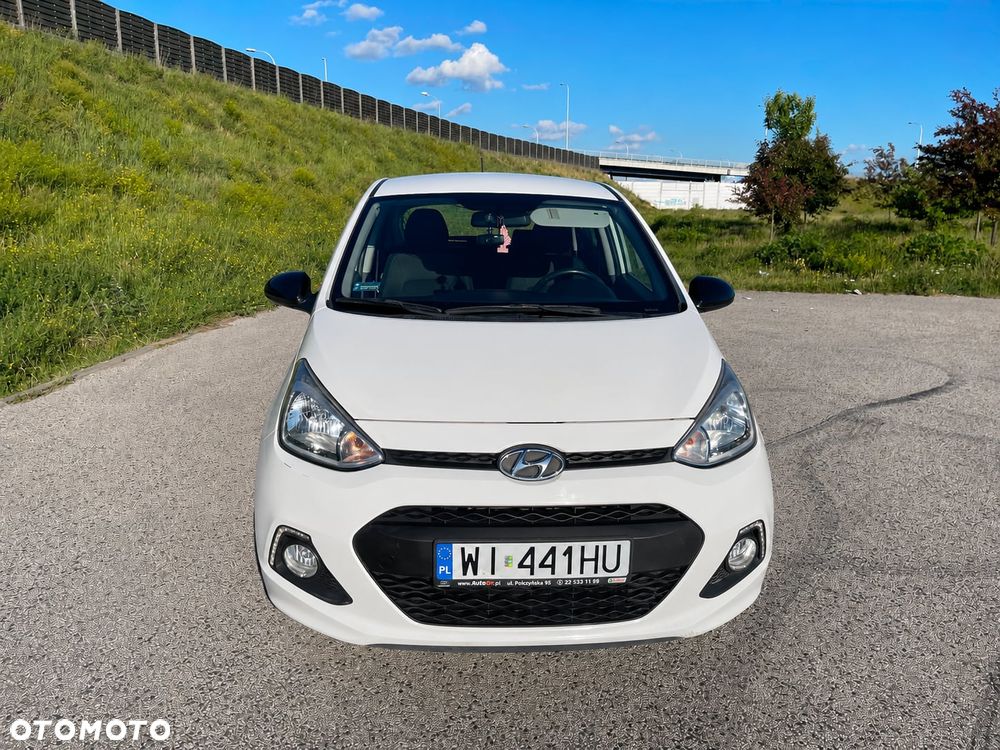 Hyundai i10 1.2 Black Line - 1