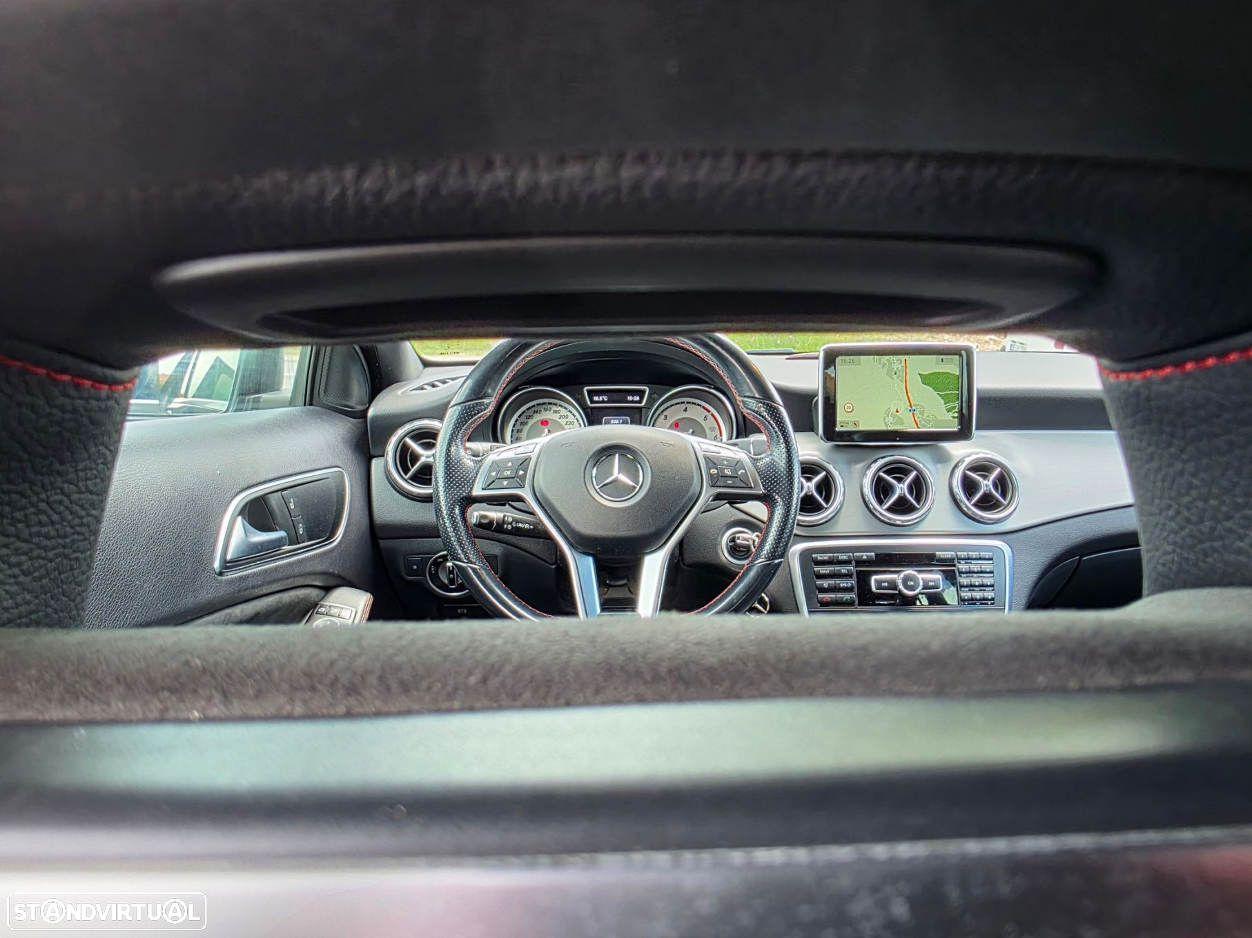 Mercedes-Benz GLA 220 CDi AMG Line 4-Matic - 10