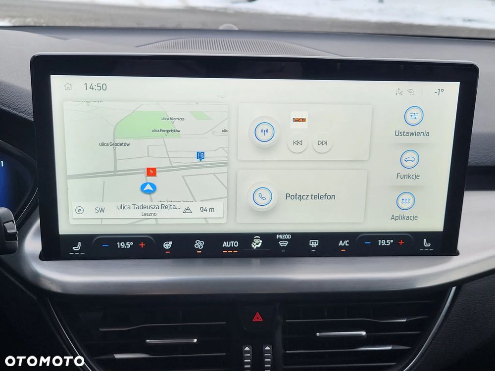 Ford Focus 1.0 EcoBoost mHEV Titanium X - 18