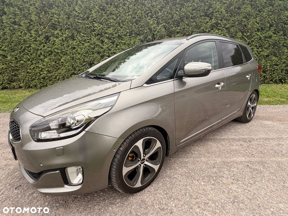 Kia Carens 1.7 CRDi L - 1