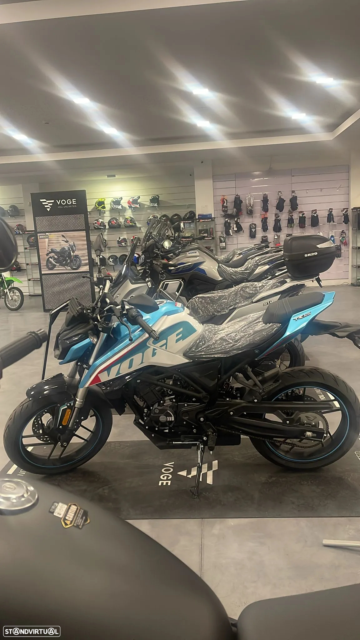 Voge 125R - 3