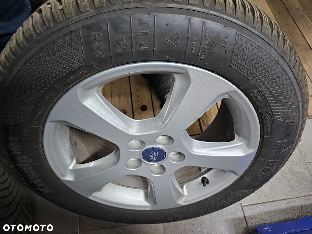 Ford Galaxy 2.0 TDCi 4WD Titanium - 26