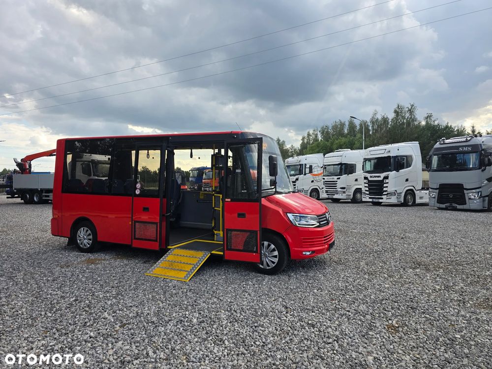 Volkswagen T6/Mikrobus/Bus szkolny/Kat B 8+1 - 1