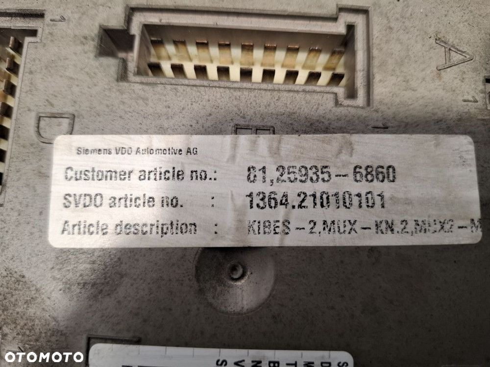 MAN A 21 STEROWNIK SILNIKA 8125935-6860 - 2