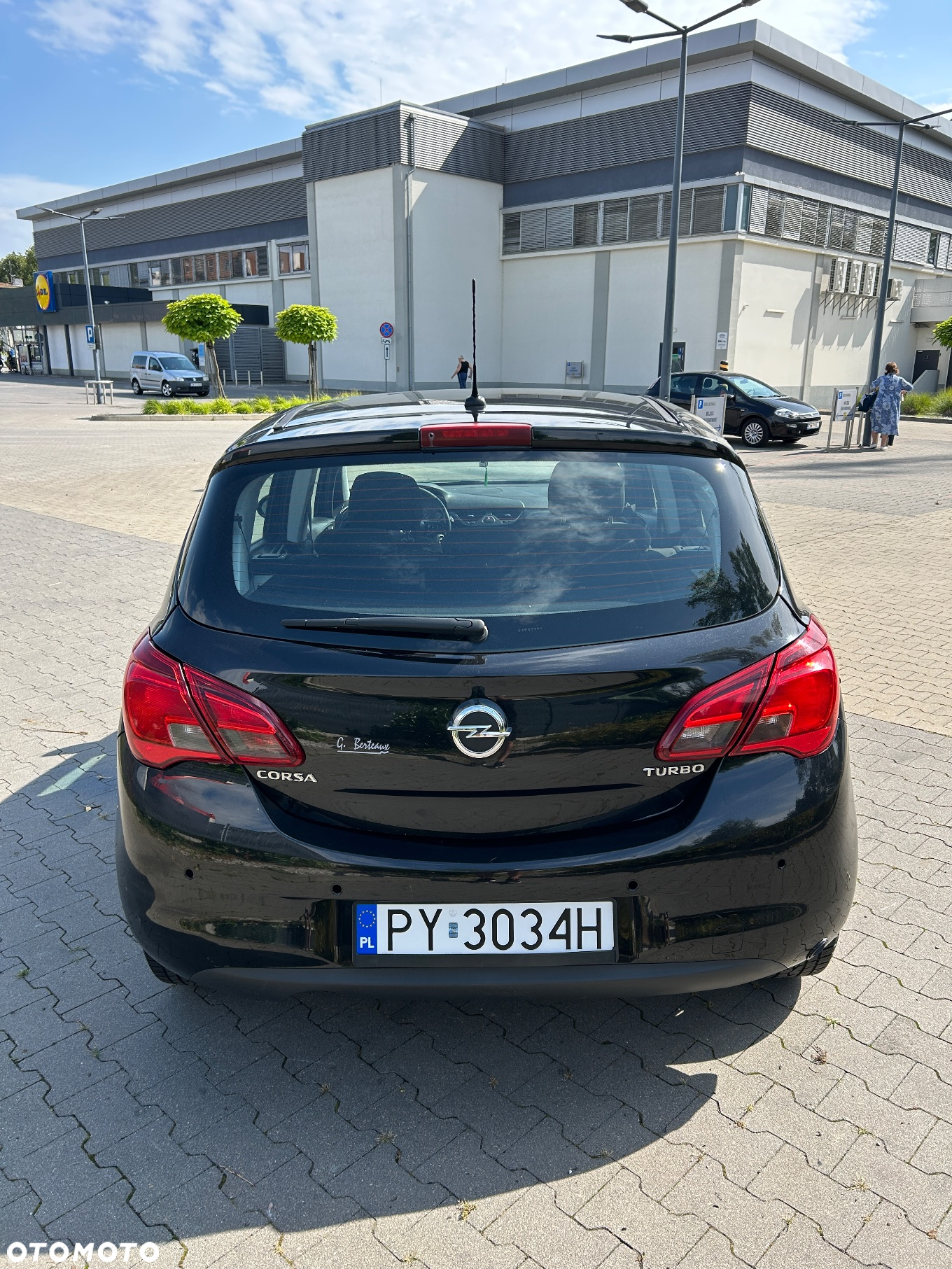 Opel Corsa 1.4 Enjoy - 6