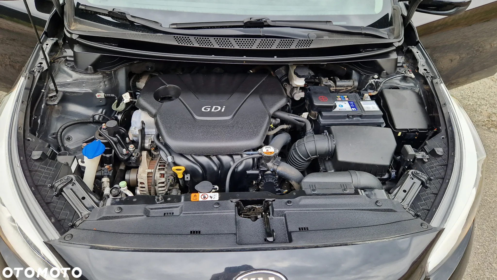 Kia Ceed 1.6 GDI Platinum Edition - 25