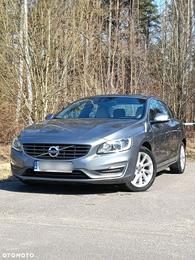 Volvo S60 D3 Geartronic Momentum - 1