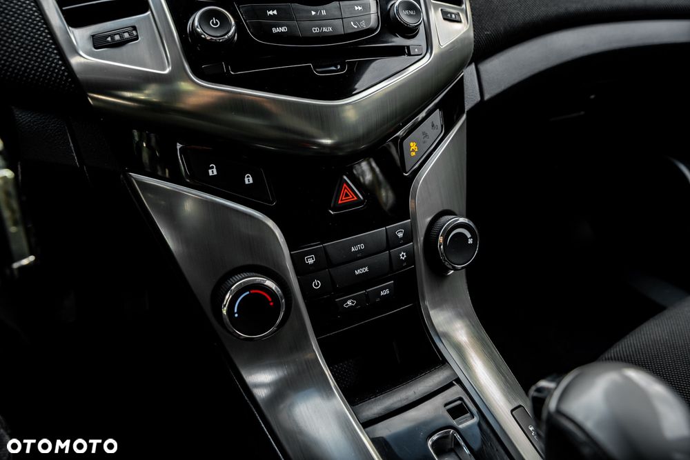 Chevrolet Cruze 1.8 Automatik LTZ - 34