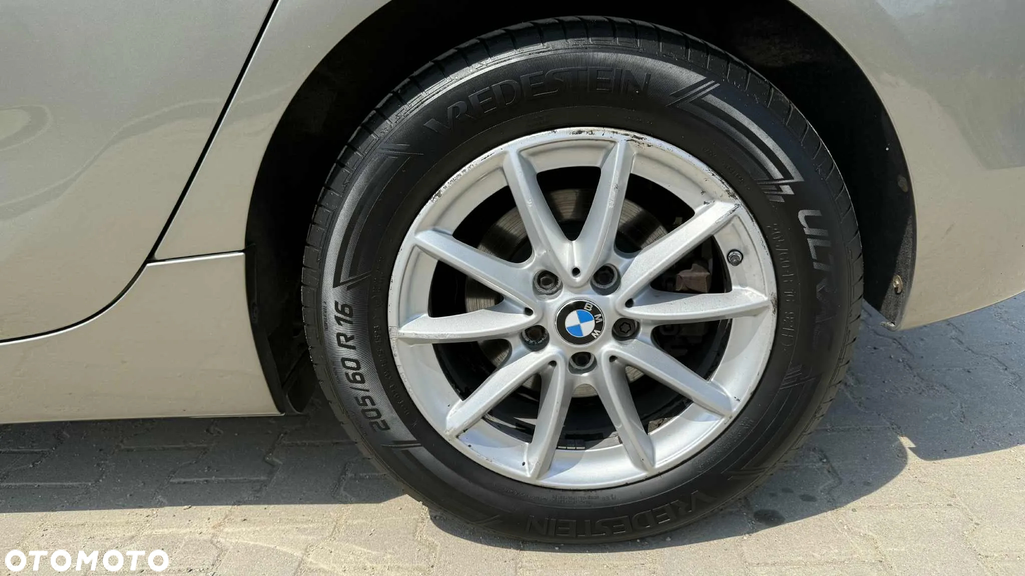 BMW Seria 2 - 12