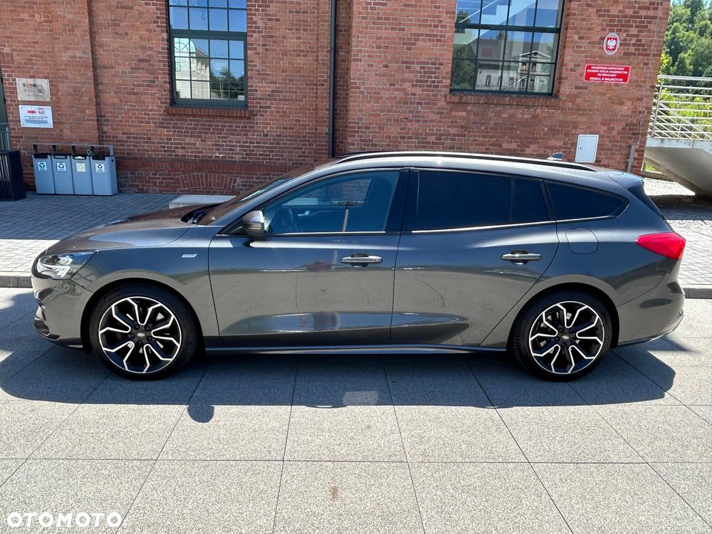 Ford Focus 1.5 EcoBoost STart-Stopp-System ST-LINE - 11