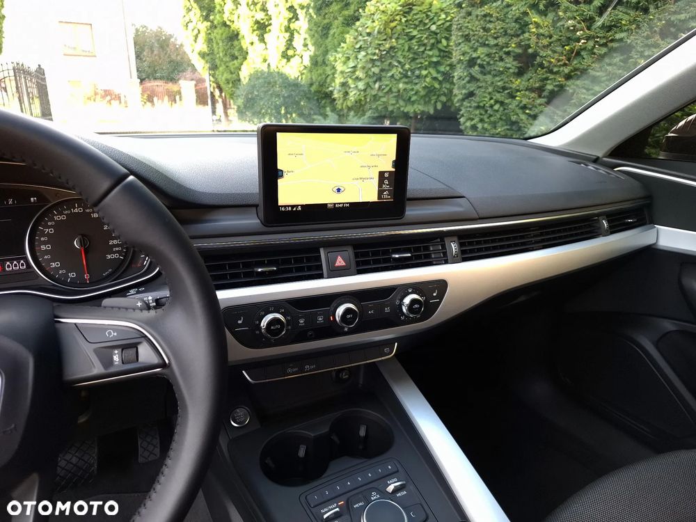 Audi A4 Avant 40 TDI S tronic sport - 9